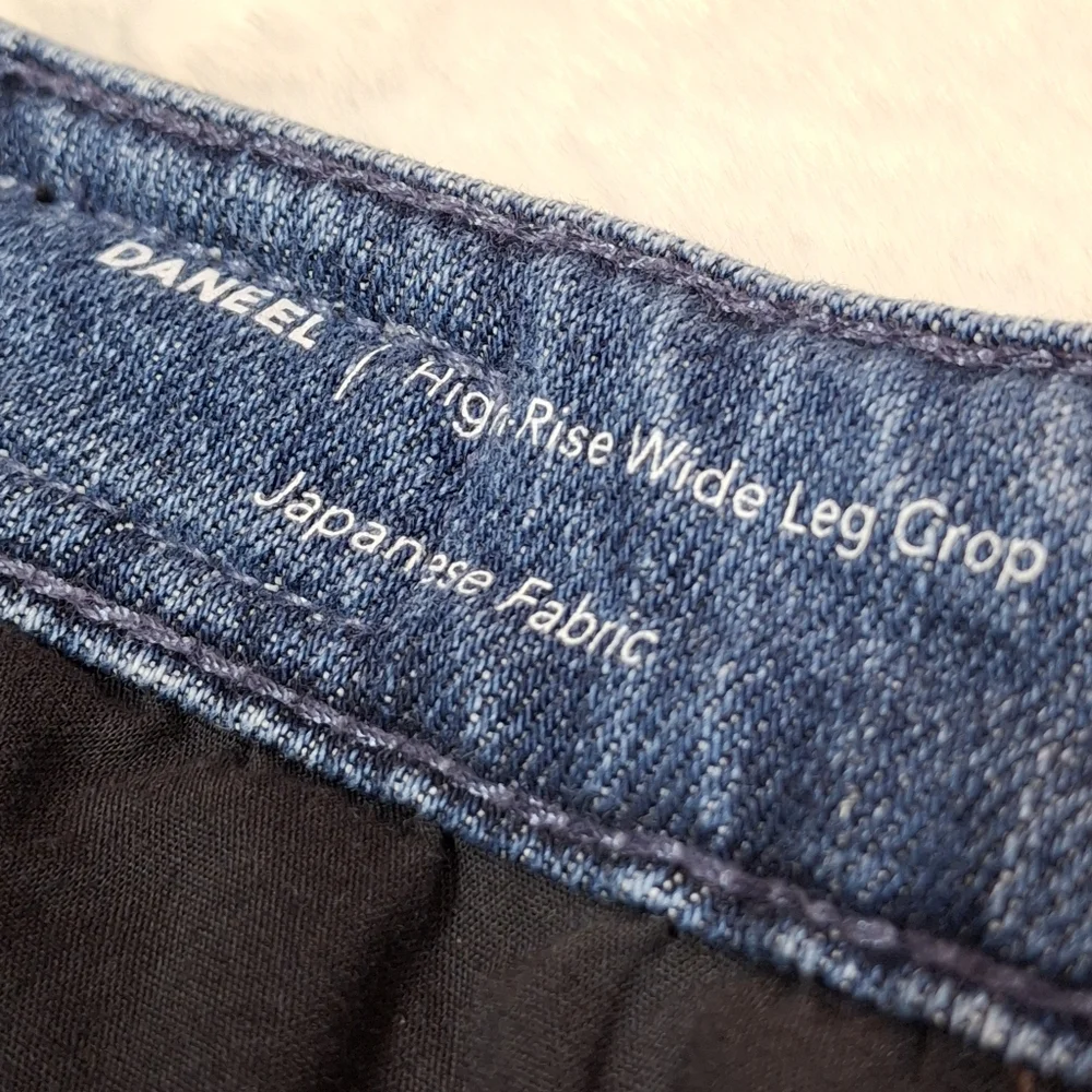 AG Adriano Goldschmied DANEEL High-Rise Wide Leg Crop Denim Jeans Women Size 30 - Picture 3 of 16